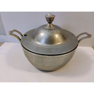 Vintage Wilton Armetale Columbia PA Pewter-Alternative Covered Soup Tureen Lid